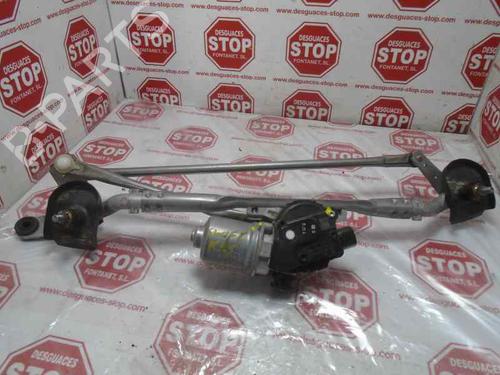 Used Front wiper motor SUZUKI SWIFT V (AZ) 1.4 Sport (A2L414, ZC33S) (140 hp) 17667330
