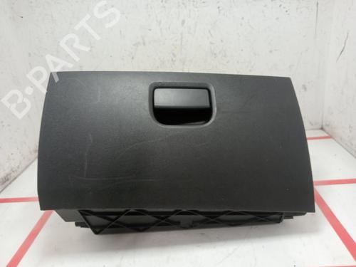 Used Glove box FIAT GRANDE PUNTO (199_) 1.2 (65 hp) 29211798