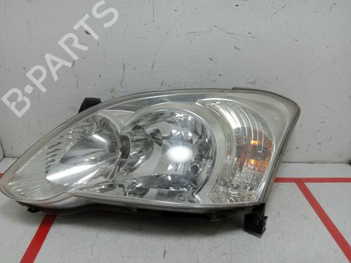 Used Left headlight TOYOTA COROLLA (_E12_) 1.4 D (NDE120_, NDE120R) (90 hp) 31146747