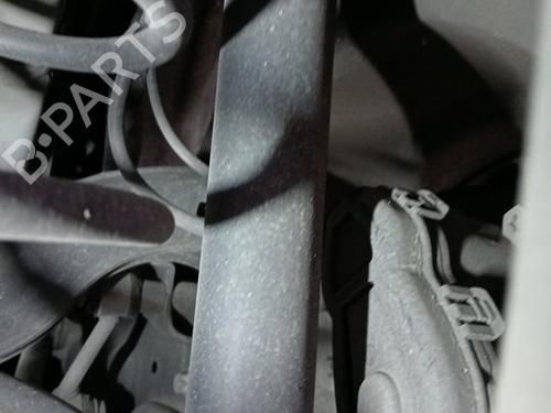 Used Right rear shock absorber Right rear shock absorber 33214812 33214812