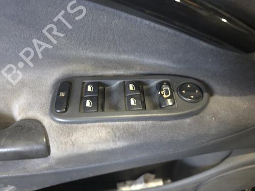 left-front-window-switch-citroen-c5-i-dc_-2001-2002-2003-2004-2005-37405364 main image