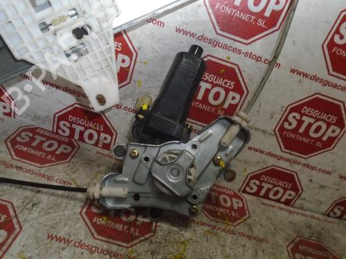 Rear right window mechanism HYUNDAI TERRACAN (HP) 2.5 TD | BP8331581C25 