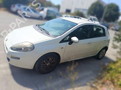 Reverse light FIAT PUNTO EVO (199_) 1.3 D Multijet (199AXC1A, 199BXC1A, 199AXT1A, 199BXT1A) | BP38777595C36 - Image 5
