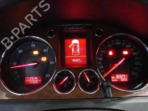 Feu de coffre gauche VW PASSAT B6 Variant (3C5)  | BP31022690C79 