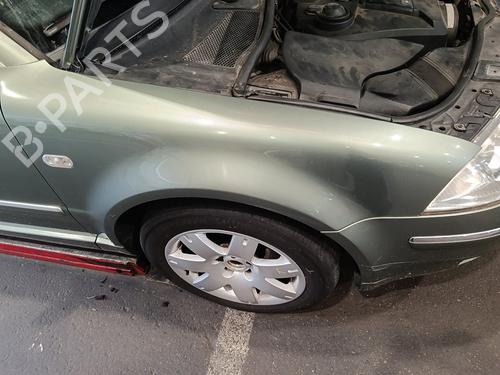 right-front-fenders-vw-passat-b55-3b3-2000-2001-2002-2003-2004-2005-37700076 main image