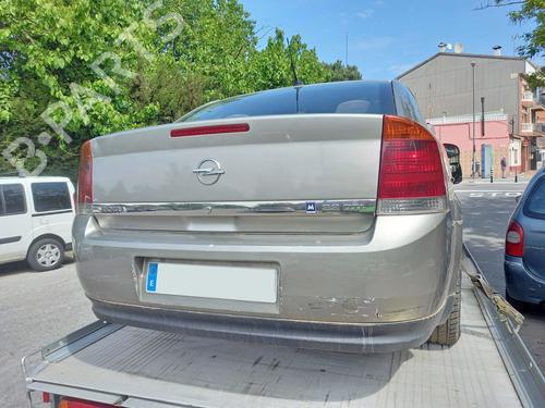 Feu arrière gauche OPEL VECTRA C (Z02) 2.2 DTI 16V (F69) | BP7492587C34