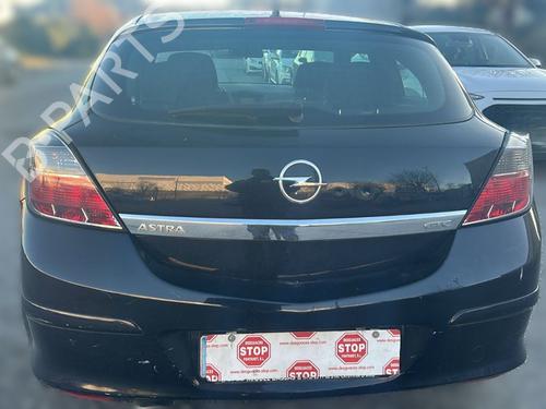 Left headlight OPEL ASTRA H GTC (A04) | BP31973089C28