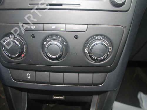 Front windshield wiper arm SKODA YETI (5L) 1.2 TSI | BP8180049C143 