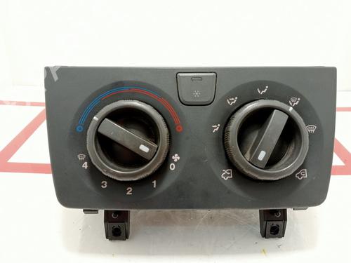 Used Climate control Climate control 37630665 37630665