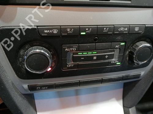 Used Climate control Climate control 38000818 38000818