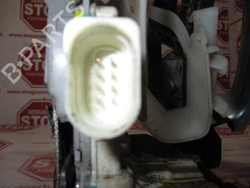 Rear left lock VW PASSAT B6 (3C2) 2.0 TDI | BP29608771C100 