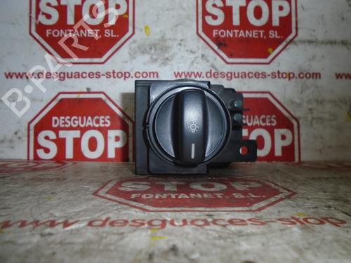 Used Headlight switch MERCEDES-BENZ A-CLASS (W169) A 180 CDI (169.007, 169.307) (109 hp) 8216211