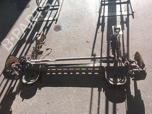 Used Rear axle RENAULT ESPACE IV (JK0/1_) 2.0 dCi (JK02, JK03) (131 hp) 31586963