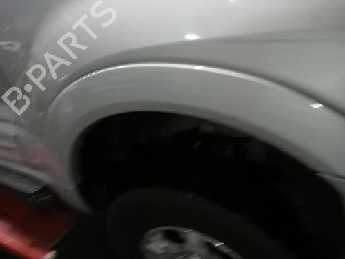 Used Rear left wheel arch trim MITSUBISHI PAJERO III (V7_W, V6_W) [1999-2007]  32219666