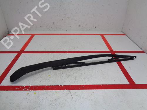 Bagrudeviskerarm FIAT PUNTO (188_) 1.3 JTD 16V (70 hp) 15935178