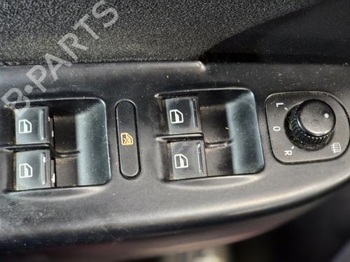 Used Left front window switch Left front window switch 37471569 37471569