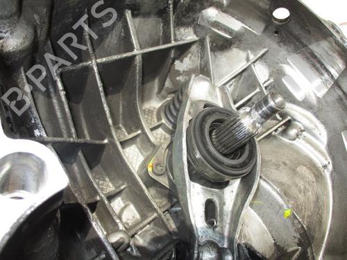 Gearbox AUDI A4 B7 (8EC) 2.0 TDI 16V | BP8123750M3 