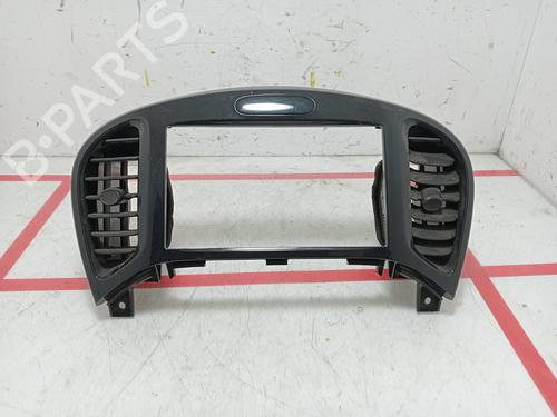 Used Air vent NISSAN JUKE (F15) [2010-2019]  32470303