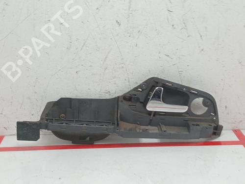 Used Rear left interior door handle SEAT CORDOBA (6K1, 6K2) [1993-2002]  24457679