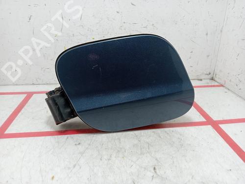 fuel-flap-opel-astra-k-b16-2015-2016-2017-2018-2019-2020-2021-2022-32042981 main image