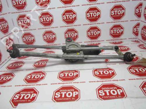 Used Front wiper motor BMW 3 Touring (E46) 320 d (150 hp) 7357806