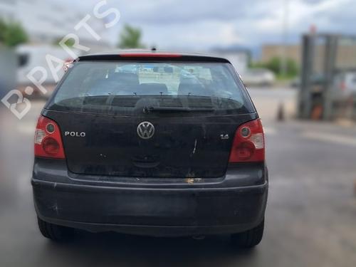 Used Left taillight VW POLO IV (9N_, 9A_) 1.4 16V (75 hp) 15947656