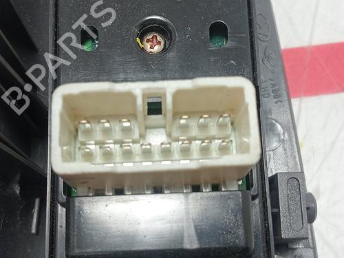 Left front window switch HYUNDAI TUCSON (JM) 2.0 All-wheel Drive | BP34523989I27 - Image 8