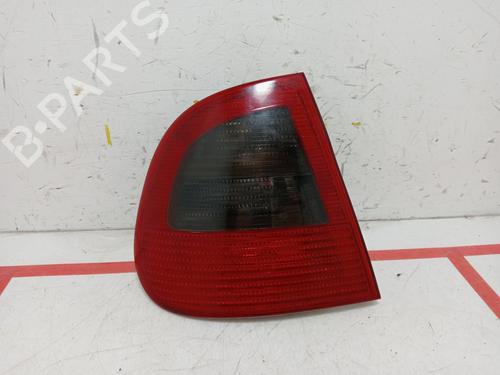 Used Left taillight Left taillight SEAT CORDOBA (6K1, 6K2) [1993-2002] 32146905 32146905