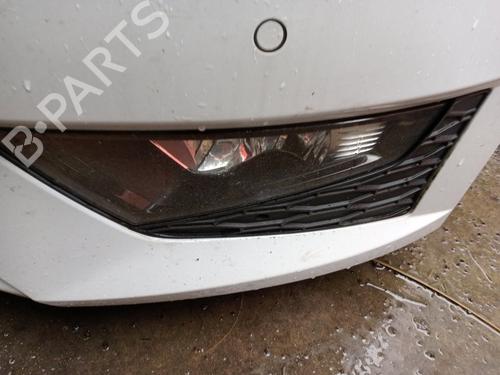 left-front-fog-light-seat-leon-sc-5f5-2013-2014-2015-2016-2017-2018-33327705 main image