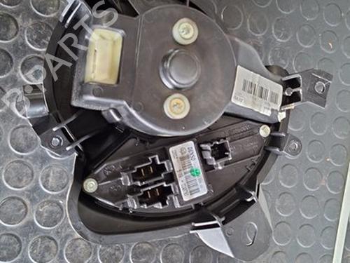 Used Heater blower motor OPEL CORSA E (X15) 1.3 CDTI (08, 68) (95 hp) 33013095