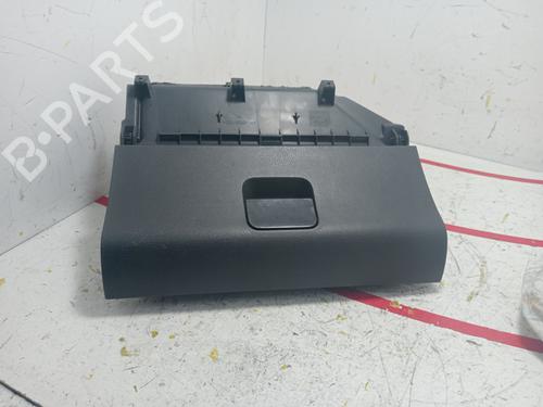 Used Glove box VW POLO (9N_, 9A_) 1.4 16V (80 hp) 21496154
