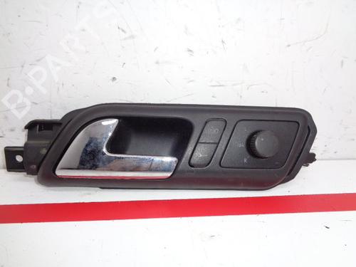 Used Front left interior door handle VW POLO (9N_, 9A_) 1.4 16V (80 hp) 15936788
