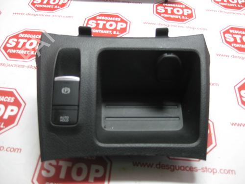 Used Electric handbrake NISSAN QASHQAI II SUV (J11, J11_) [2013-2025]  7327412