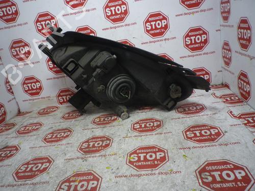 Right headlight CITROËN XSARA PICASSO (N68) 2.0 HDi | BP8155219C29 