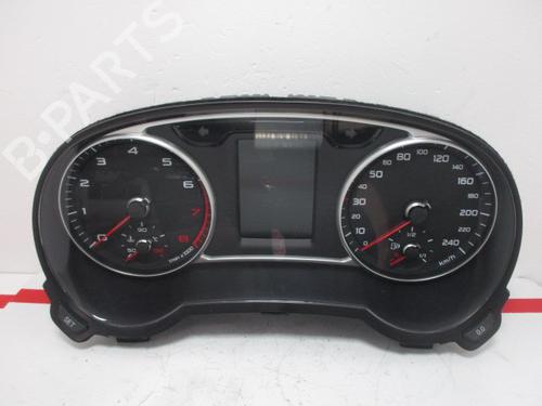 Used Instrument cluster AUDI A1 Sportback (8XA, 8XF) 1.2 TFSI (86 hp) 15929709