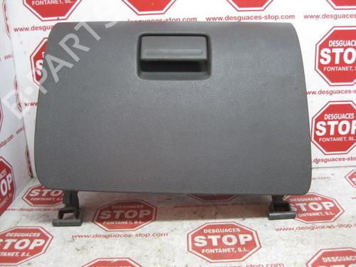 Used Glove box FORD FOCUS II (DA_, HCP, DP) [2004-2013]  7373070