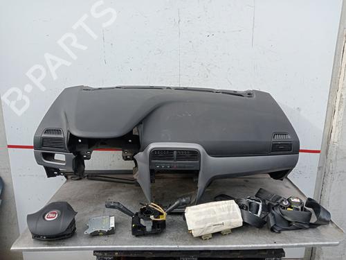Used Airbag Kit FIAT GRANDE PUNTO (199_) 1.2 (65 hp) 29211819