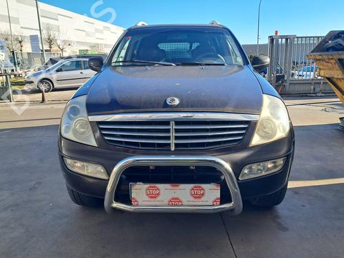 Venstre  foran tåkelykt SSANGYONG REXTON / REXTON II (GAB_) 2.7 Xdi | BP22779641C30 