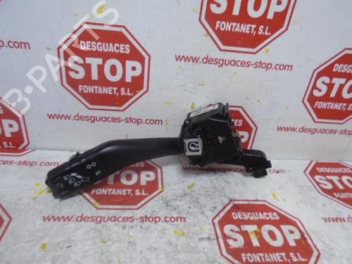 Used Steering column stalk SEAT ALTEA XL (5P5, 5P8) [2006-2015]  8796174