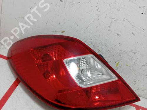 Used Left taillight OPEL CORSA C (X01) [2000-2009]  29565831