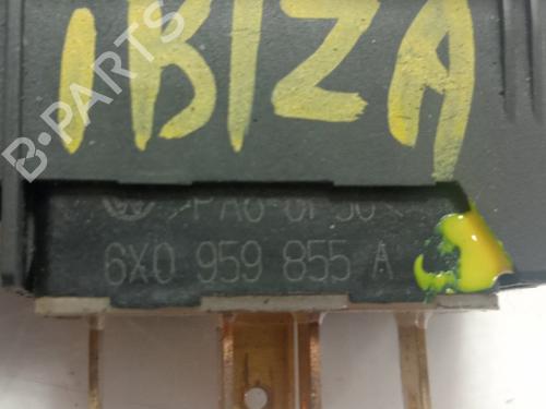 Right front window switch VW POLO (6N2)  | BP29821138I26