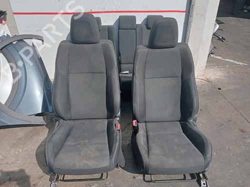 Sæde sæt TOYOTA RAV 4 IV (_A4_) 2.0 D (WWA42_) (143 hp) 19423995