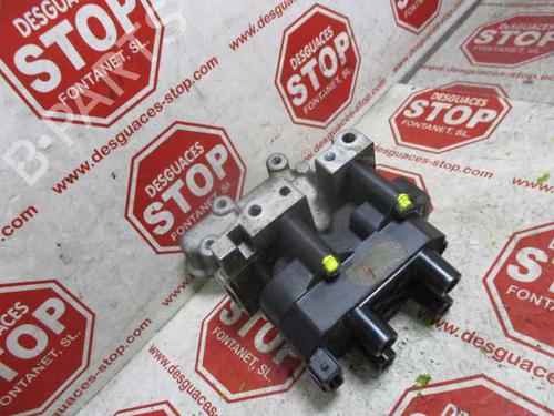 Used Ignition coil CITROËN SAXO (S0, S1) 1.4 VTS (75 hp) 7390461
