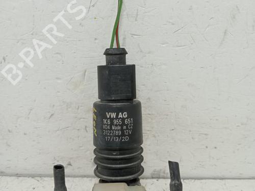 Ruitensproeierpomp SEAT LEON (5F1) [2012-2021]  15951020