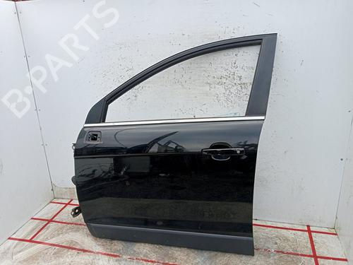 Used Left front door CHEVROLET CAPTIVA (C100, C140) [2006-2025]  21127858
