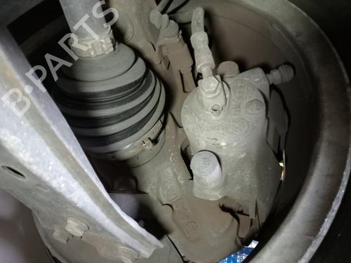 Used Left front steering knuckle VW POLO IV (9N_, 9A_) 1.4 16V (75 hp) 30697663