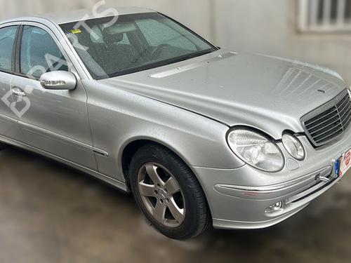 front-right-lock-mercedes-benz-e-class-w211-2002-2003-2004-2005-2006-2007-2008-2009-34558914 main image