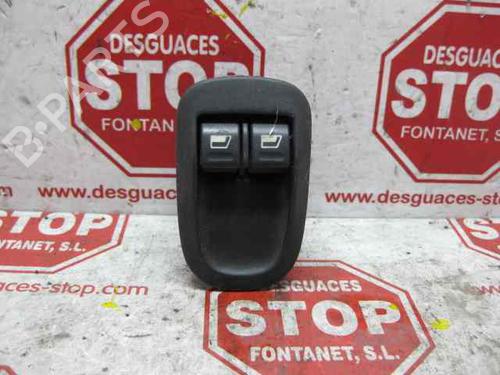 Venstre Foran elrute bryter PEUGEOT 206 Hatchback (2A/C) 1.4 LPG (75 hp) 7323484