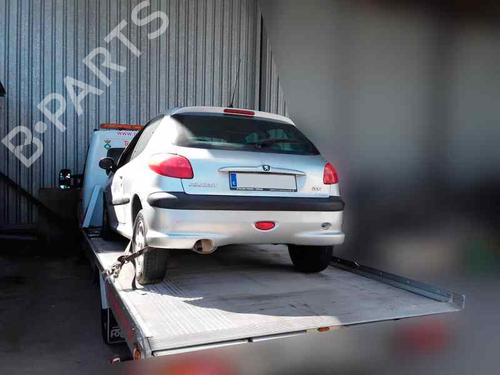Used Parts PEUGEOT 206 Saloon 1.4 864326
