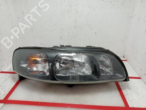 Used Right headlight VOLVO S60 I (384) 2.4 T (200 hp) 20722825